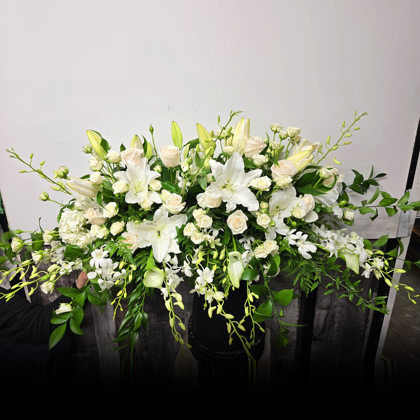 fleurs funéraires - pièce maîtresse / funeral flowers - centerpiece