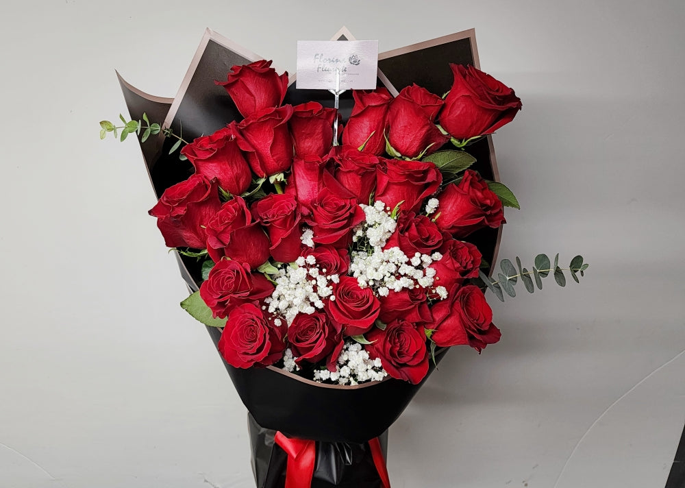 25 Red Roses
