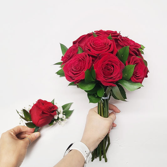 Red Roses - Passionate love of roses