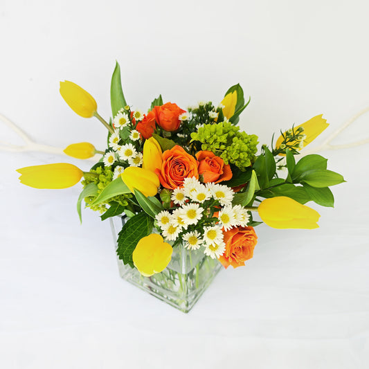 tulip flower arrangement