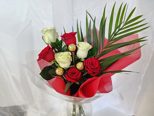 7 roses and chocolates